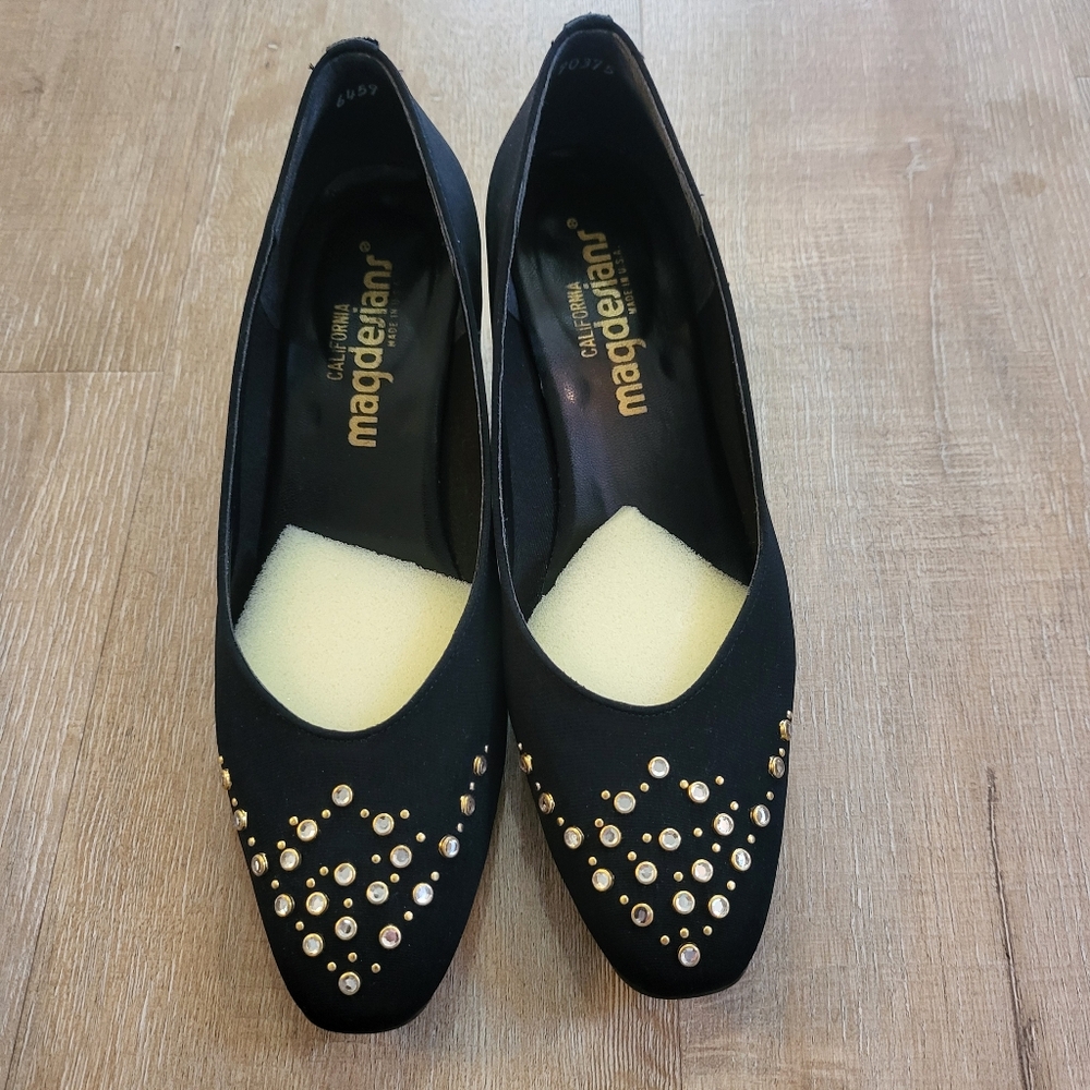 Magdesians Vintage Black Shoes with Pearl & Clear Stones Size 8 1/2